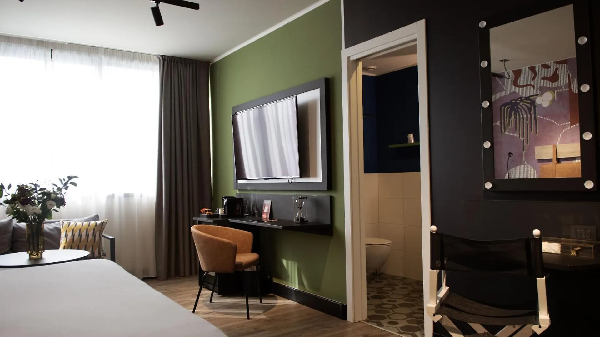 Mercure Roma Cinecitta 4*, Rome