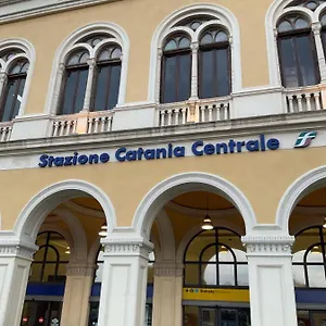 https://casa-proserpina-catania.sicilyhotelsitaly.net