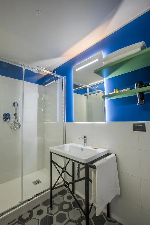 Mercure Roma Cinecitta 4*,